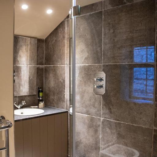 The Assheton Arms Hotel Clitheroe Ngoại thất bức ảnh