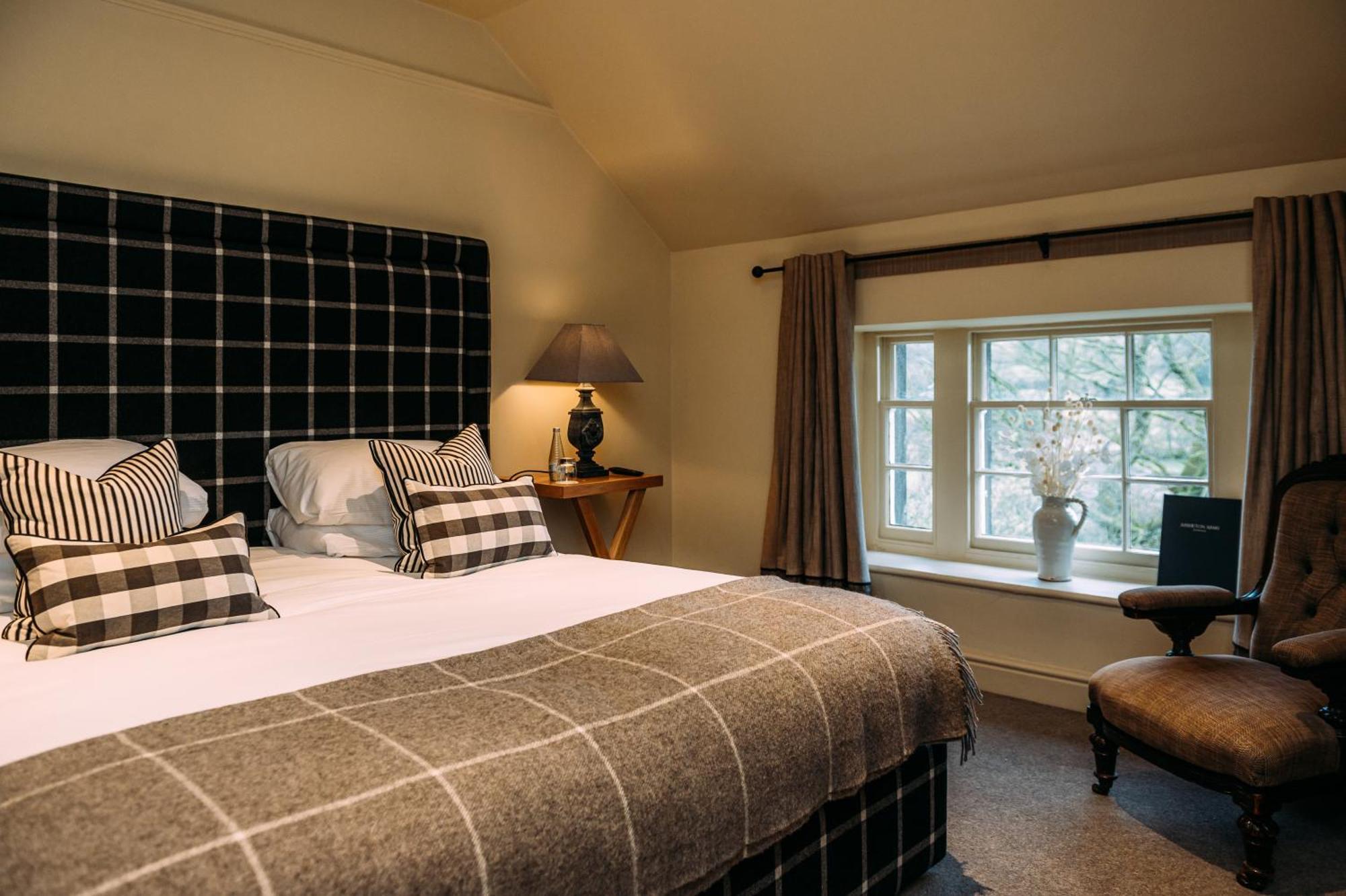 The Assheton Arms Hotel Clitheroe Ngoại thất bức ảnh