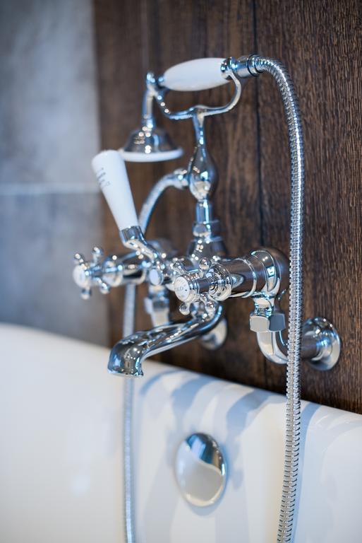 The Assheton Arms Hotel Clitheroe Phòng bức ảnh