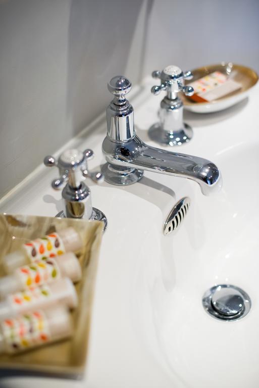 The Assheton Arms Hotel Clitheroe Phòng bức ảnh